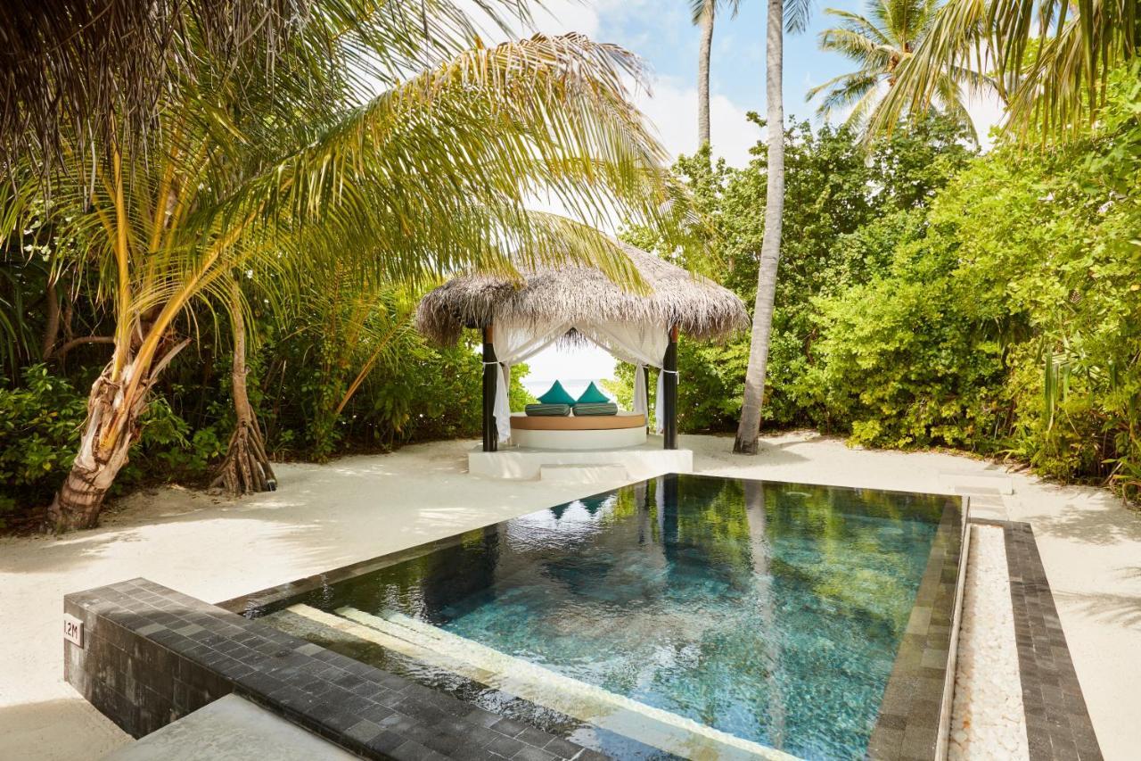 Deluxe Beach Villa with Pool- Free Transfer, 2 pax, 7 nights minimum.
